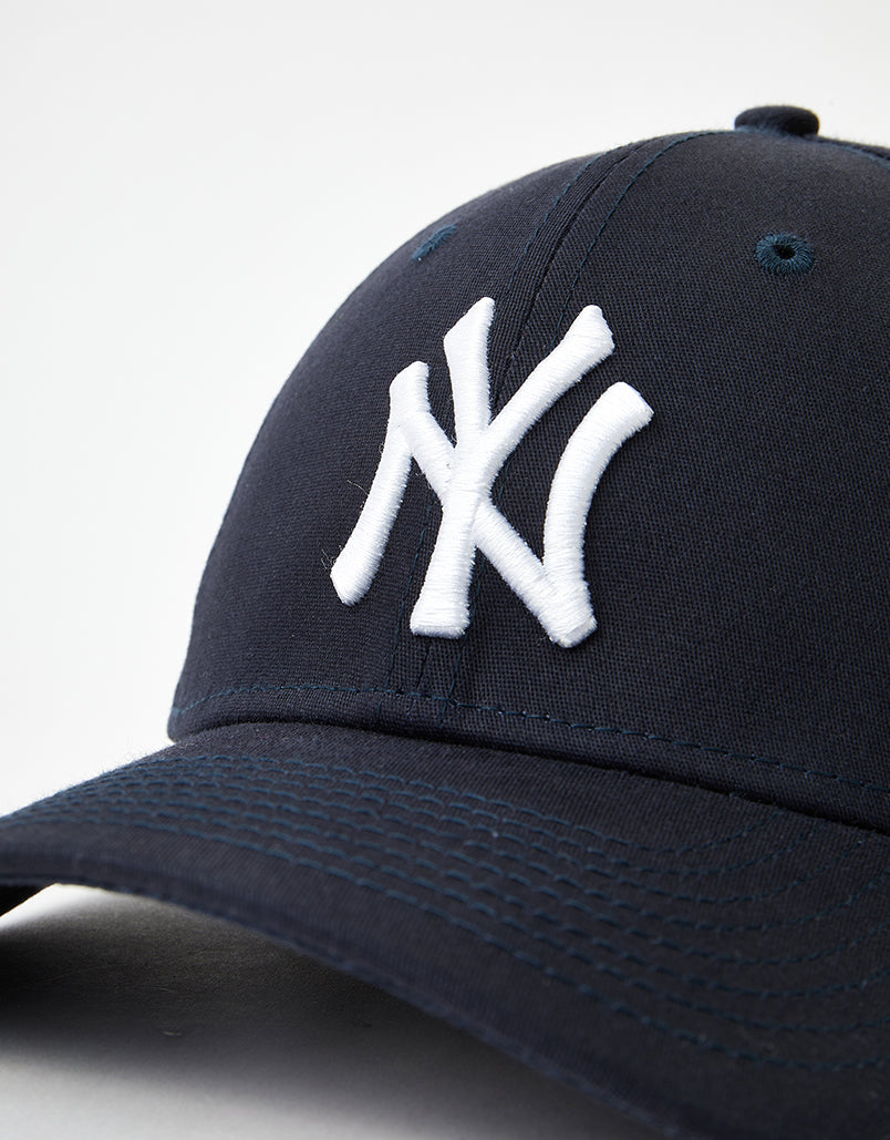 New Era 39Thirty League Basic New York Yankees Cap - Navy/White – Route One