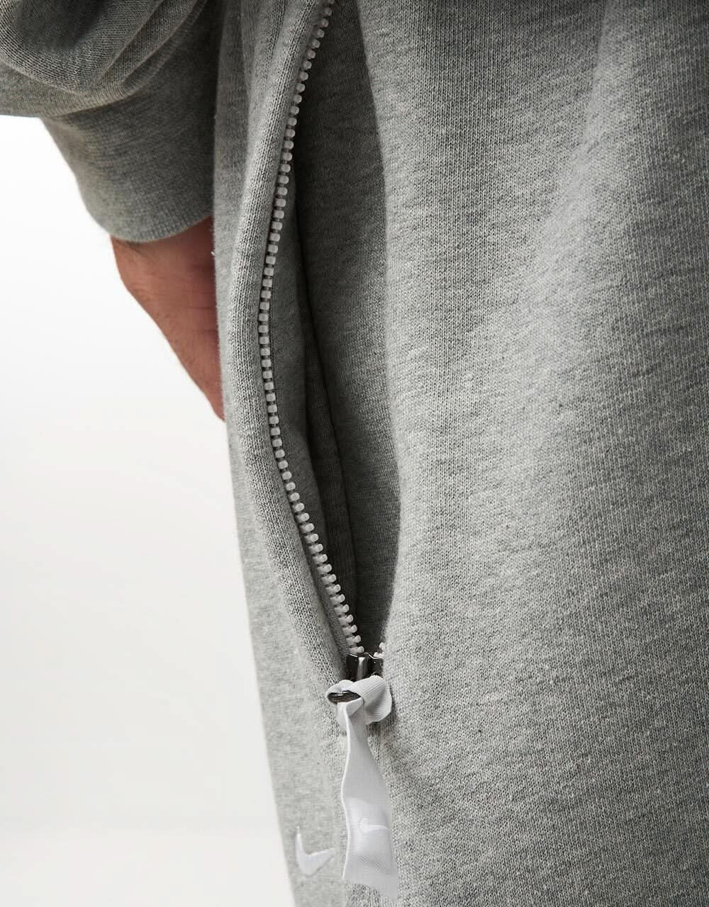 Nike Solo Swoosh Sweatpants - Dark Grey Heather/White