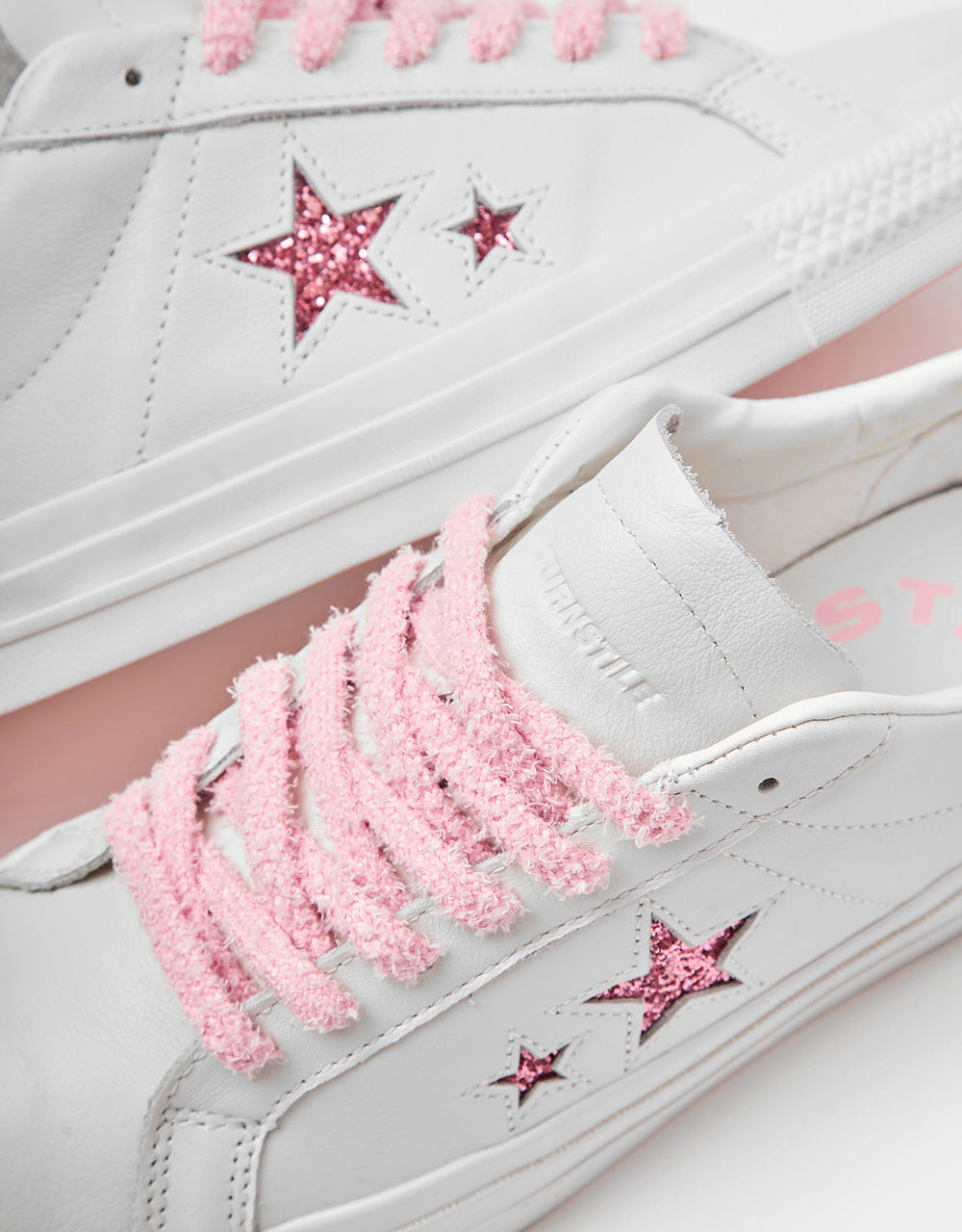 Pink on sale white converse