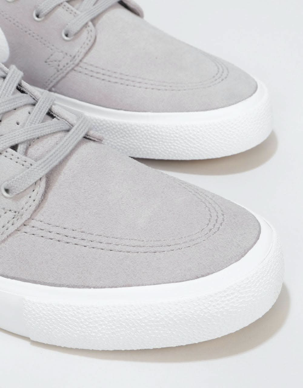 Nike sb janoski atmosphere grey & white suede skate on sale shoes