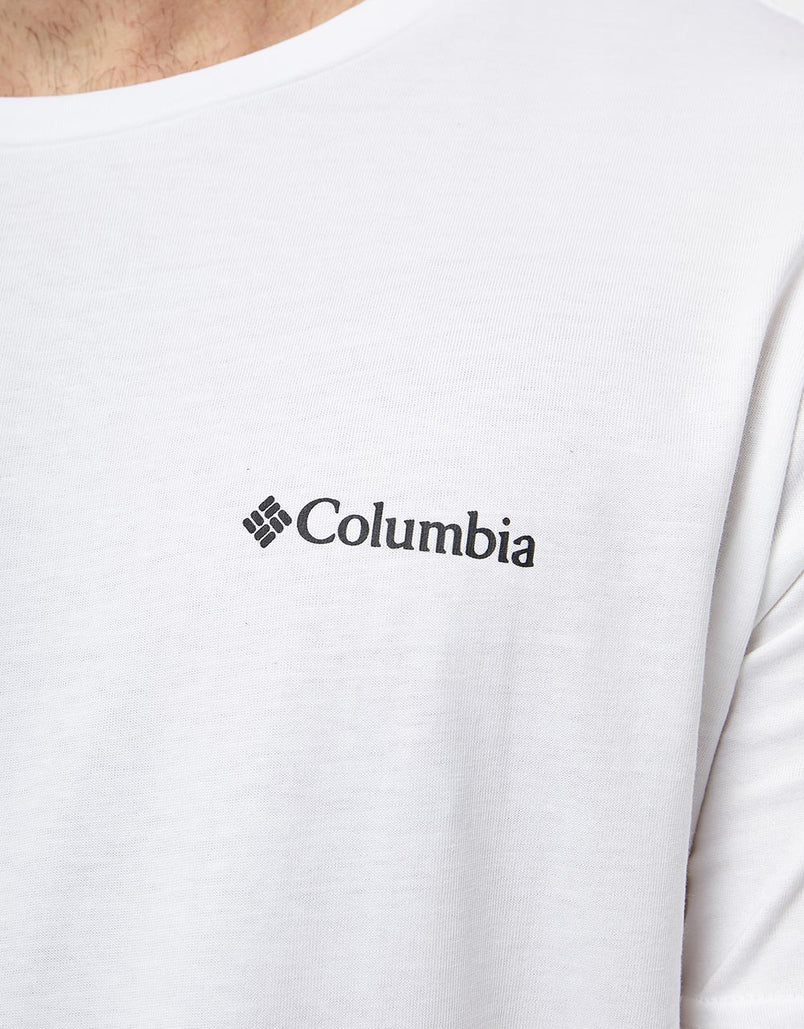 Columbia Rapid Ridge Back Graphic II T-Shirt - White/Campsite Icons – Route  One
